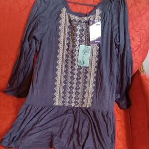 Nwt Chic Gray Boho Embroidered Tunic